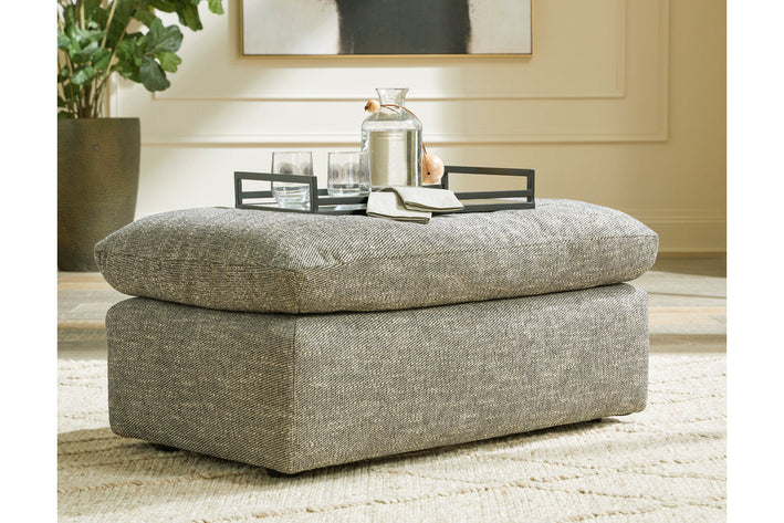 Dramatic Ottoman (1170214)