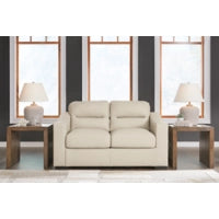Treasure Trove Loveseat(1930435)