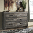 Wynnlow King Crossbuck Panel Bed with Dresser