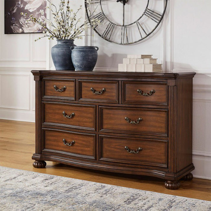 Lavinton 7 Drawer Dresser