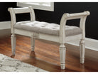 Realyn Accent Bench (A3000157)
