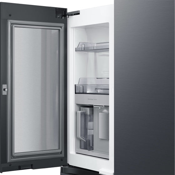 Bespoke 4-Door French Door Refrigerator (23 cu. ft.) with Beverage Center™ in Stainless Steel (RF23BB8600QLAA)