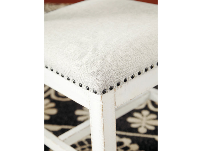 Valebeck Dining UPH Side Chair (2/CN)(D546-01)