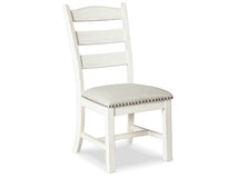 Valebeck Dining UPH Side Chair (2/CN)(D546-01)