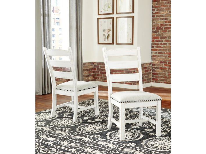 Valebeck Dining UPH Side Chair (2/CN)(D546-01)