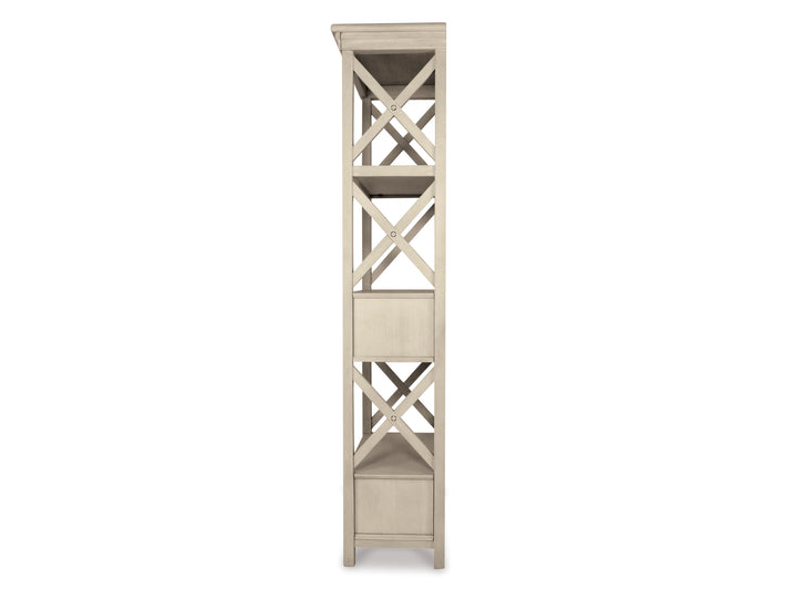 Bolanburg Display Cabinet(D647-76)
