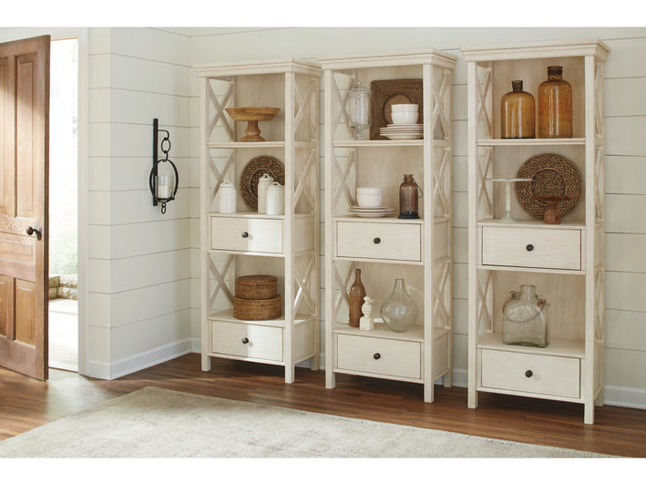 Bolanburg Display Cabinet(D647-76)