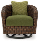 Horizon Hall Swivel Lounge w/ Cushion (P572-821)