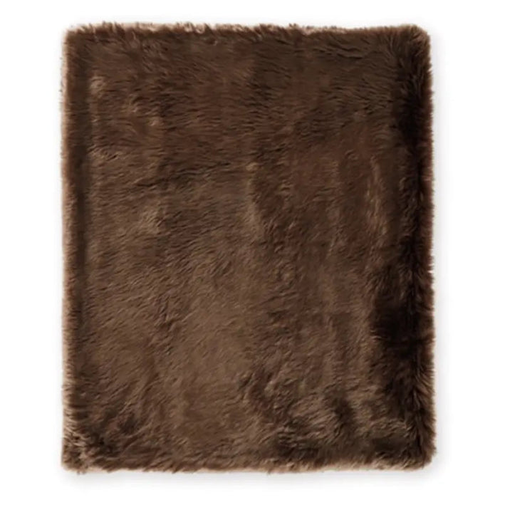 Bellethrone Throw (3/CS)