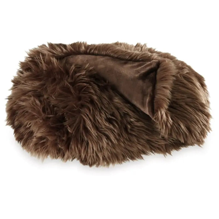 Bellethrone Throw (3/CS)