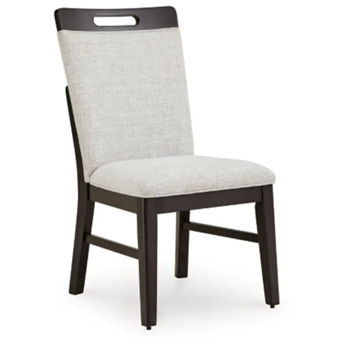 Neymorton Dining UPH Side Chair (2/CN)(D618-01)