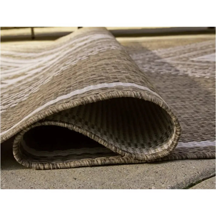 Dunsler Medium Rug (R900012)